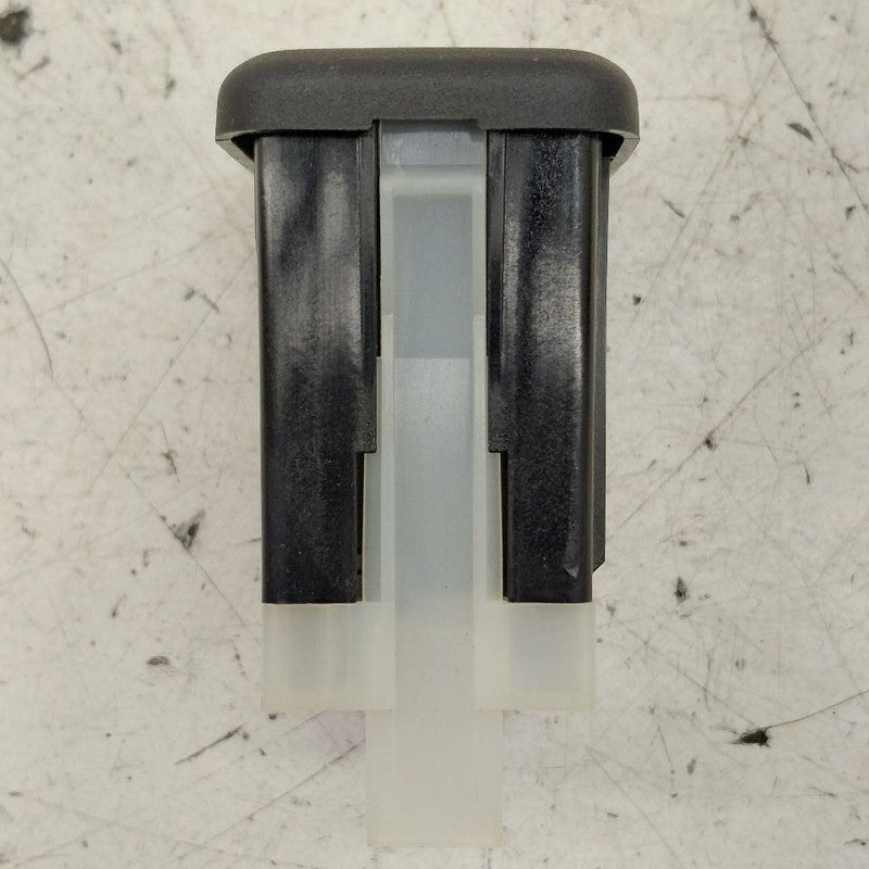 Cadillac CT6 USB Plug In Hub Port  2018 2017 2016