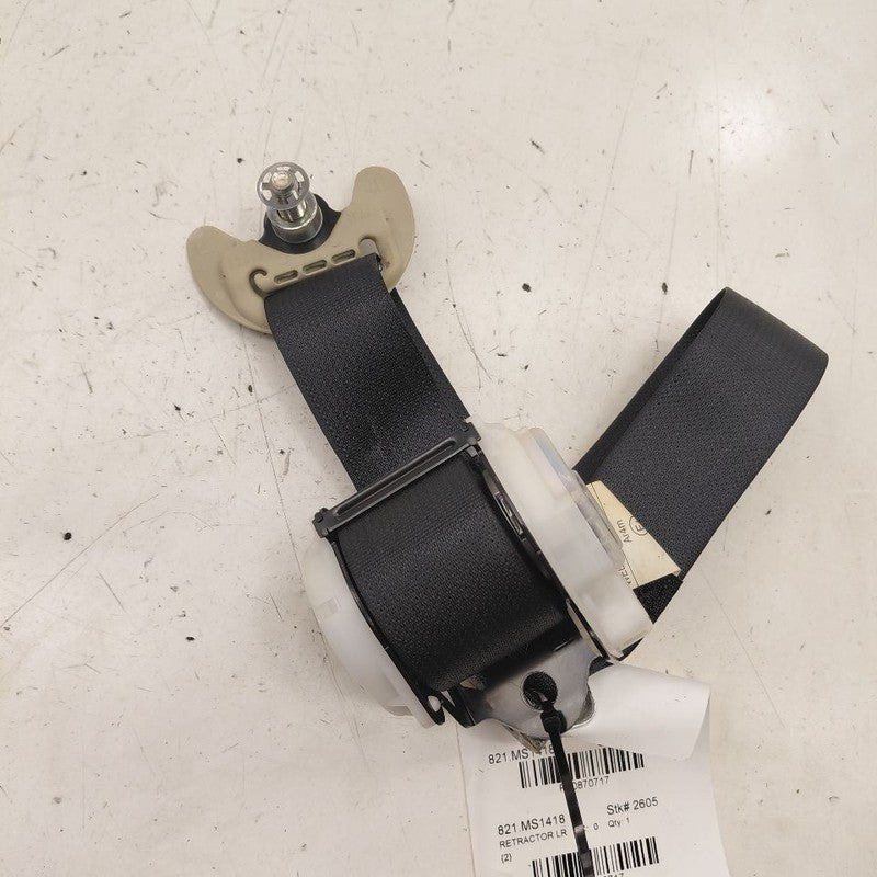 Mitsubishi Outlander   Seat Belt Strap Retractor Left Driver Rear Back
