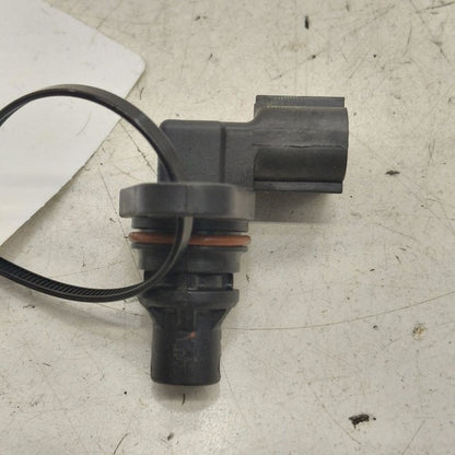 Hyundai Kona Camshaft Cam Shaft Position Sensor  2.0 2021 2020 2019