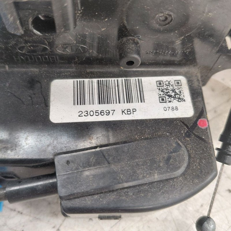Hyundai Veloster Door Latch Lock Right Passenger Rear  2017 2016 2015 