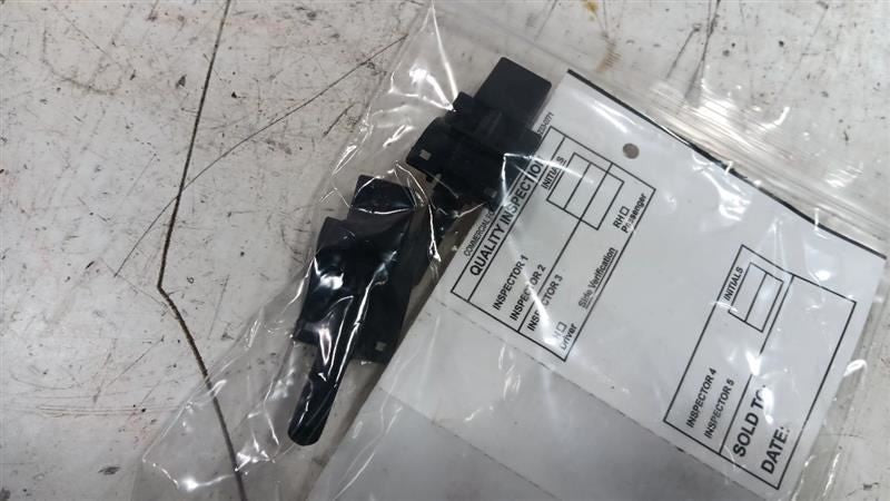 Toyota Camry Windshield Wiper Washer Fluid Hood Sprayer Nozzles  2021 