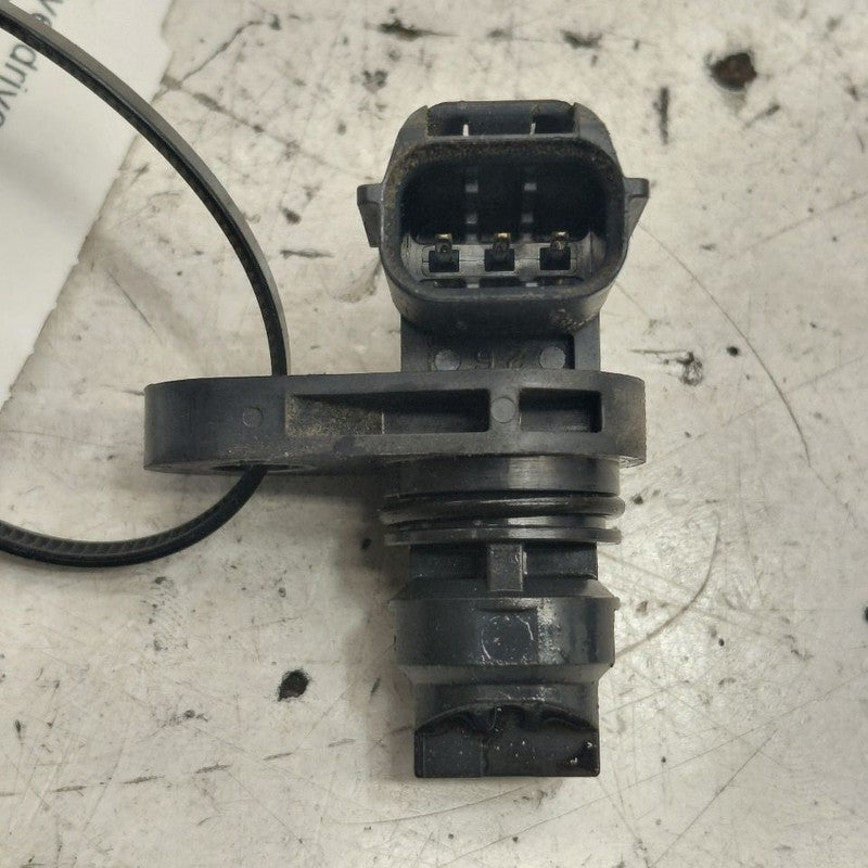 Mazda 6 Camshaft Cam Shaft Position Sensor  2.5 2018 2019 2020 2021