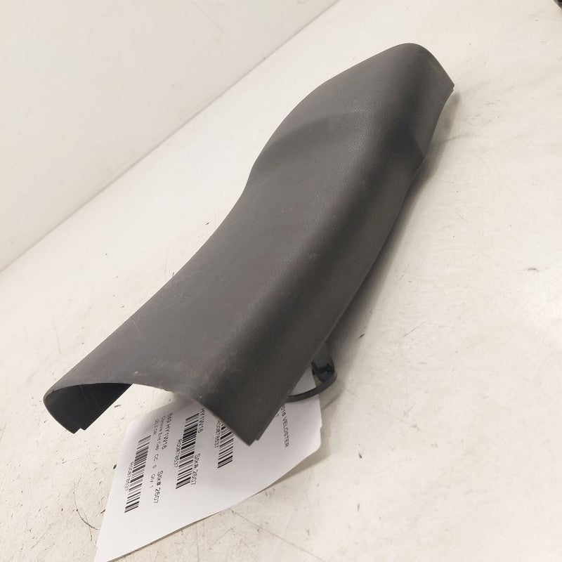 Hyundai Veloster Center Console Rear End Cap Trim Cover  2017 2016 201