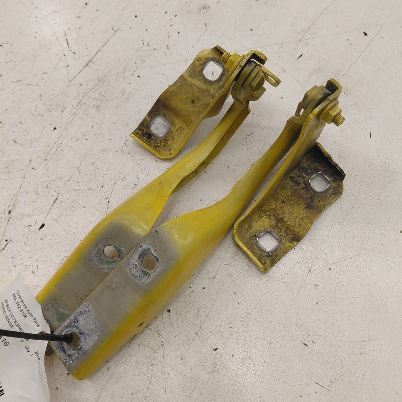 Fiat 500 X Model   Hood Hinge Set Left and Right  2016 2017