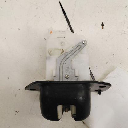 Nissan Rogue Trunk Latch  2017 2018 2019 OEM