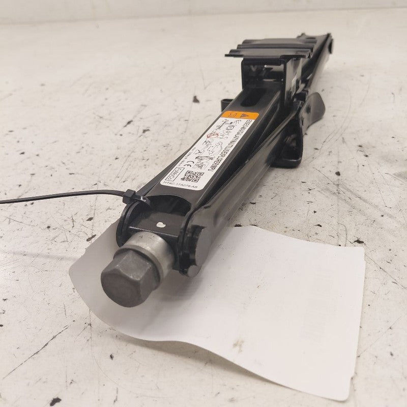 Ford Edge Spare Tire Changing Jack  2019 2020 2021 2022