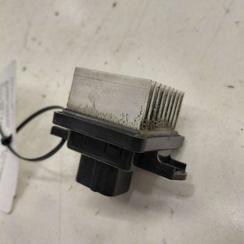 Mitsubishi Outlander   Blower Resistor Fan Motor Speed Resistor  2018 