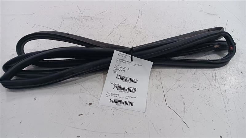 Dodge Dart On Door Seal Rubber Right Passenger Front  2013 2014 2015 2016