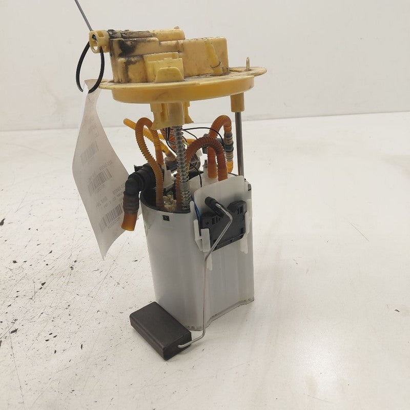 Gas Fuel Pump Assembly 2.5L Fits 14-16 Volvo S60