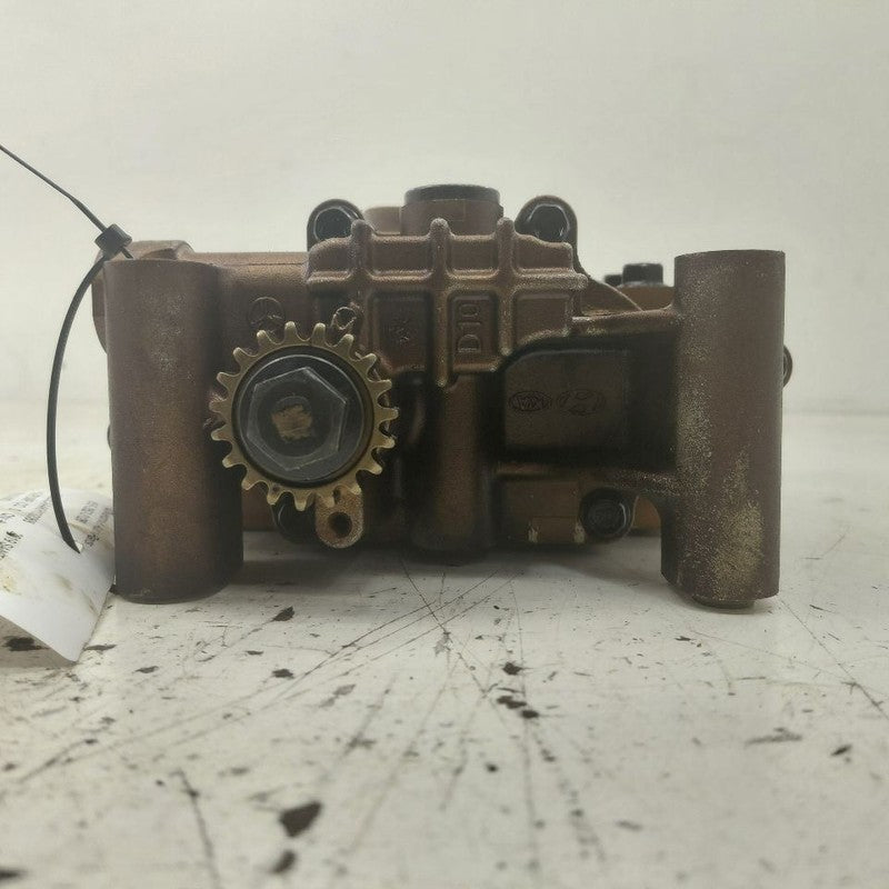 Hyundai Santa Fe Engine Oil Pump  2.0 2019 2020