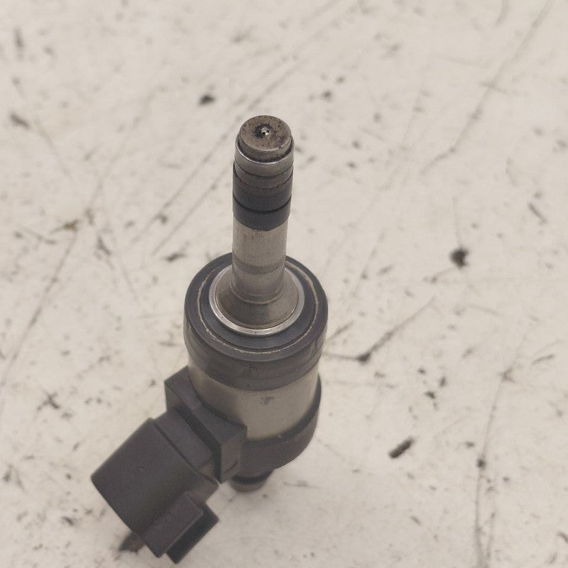 Fuel Injection Injector 3.3L Fits 13-19 Hyundai Santa Fe