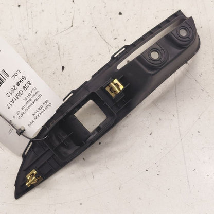 Chevy Volt Window Switch Bezel Trim Right Rear  2016 2017 2018 2019