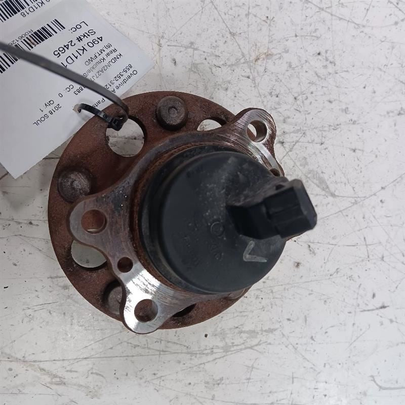 Kia Soul Rear Knuckle Stub Bearing Hub  2017 2018 2019