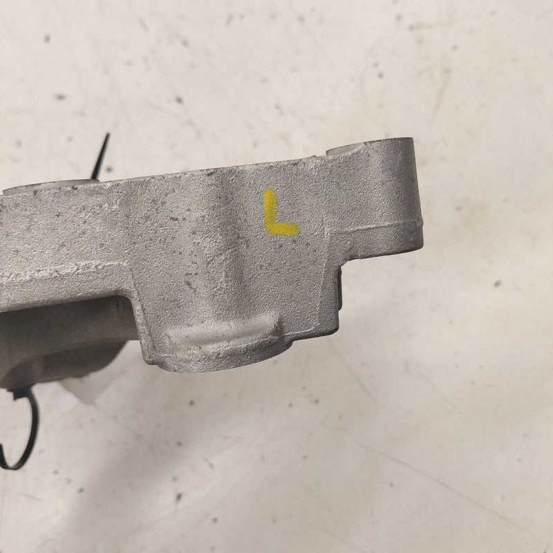 2018 Fiat 500 X 2.4 Model Driver Left Engine Mount Bracket