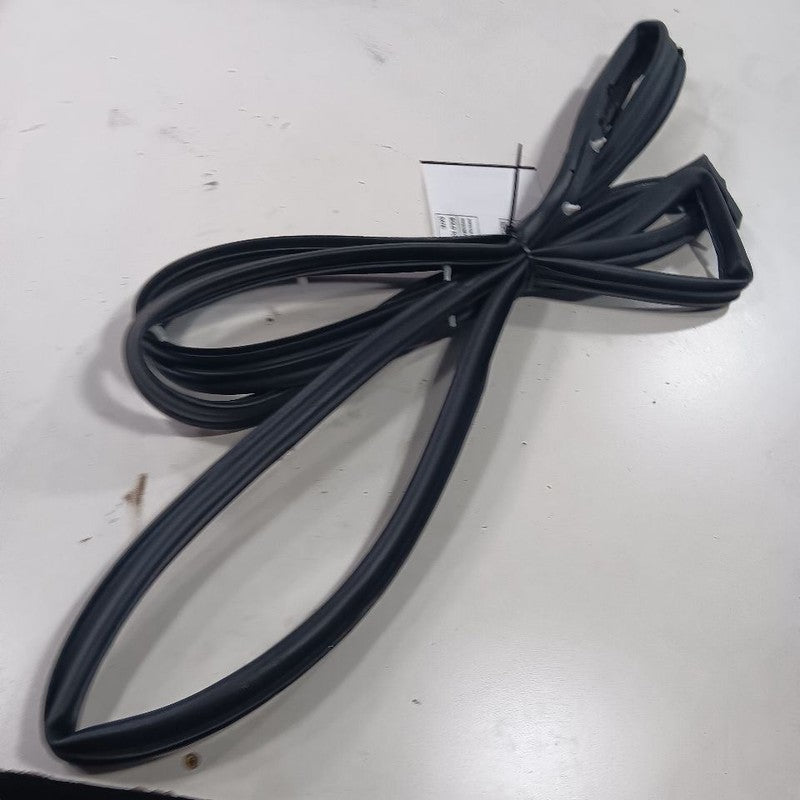 Nissan Altima On Door Seal Rubber Right Passenger Front 2023 2022 2021
