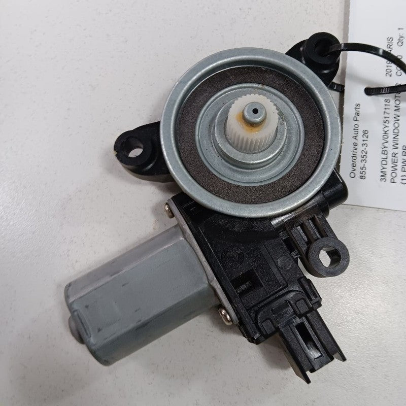 Left Rear Power Window Motor Fits 16-20 Toyota Yaris OEM