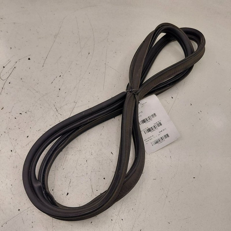 Volvo S60 Trunk Lid Hatch Door Rear Back Rubber Seal  2018 2017 2016