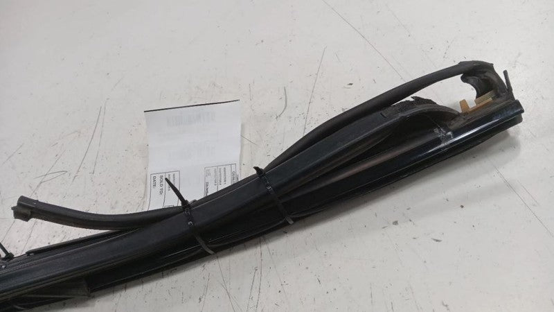 Dodge Dart Door Glass Window Seal Rubber Left Rear Back  2013 2014 2015 2