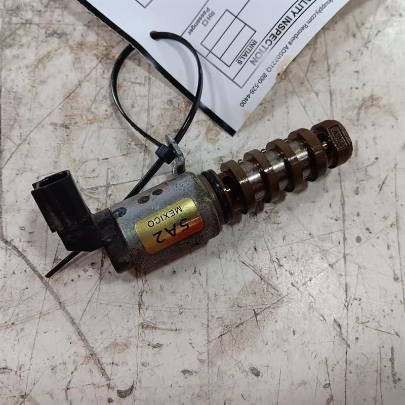Honda CR-V Variable Timing Gear Oil Control Valve Solenoid Cylinder He