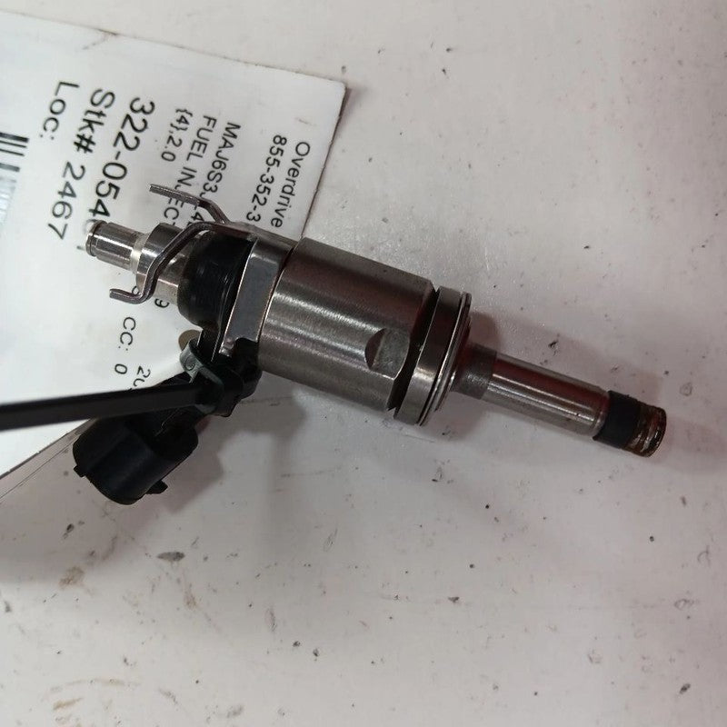 CP9Z9F593B Fuel Injection Injector Gasoline 2.0L Without Turbo Fits 12-18 Ford Focus