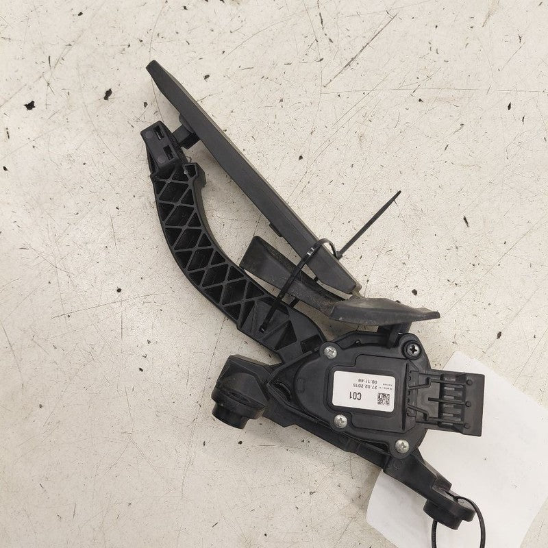 Hyundai Veloster Gas Pedal  2017 2016 2015 2014