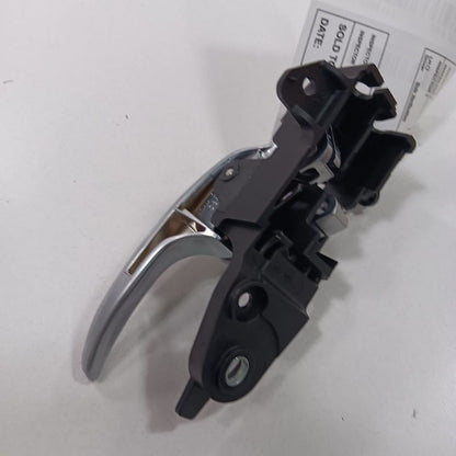 Jeep Renegade Door Handle Right Passenger Rear Interior Inside  2017 2018 2019 