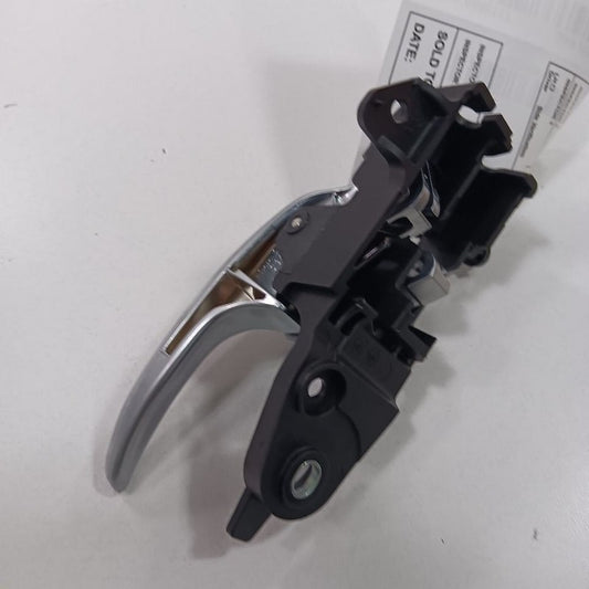 Jeep Renegade Door Handle Right Passenger Rear Interior Inside  2017 2018 2019 