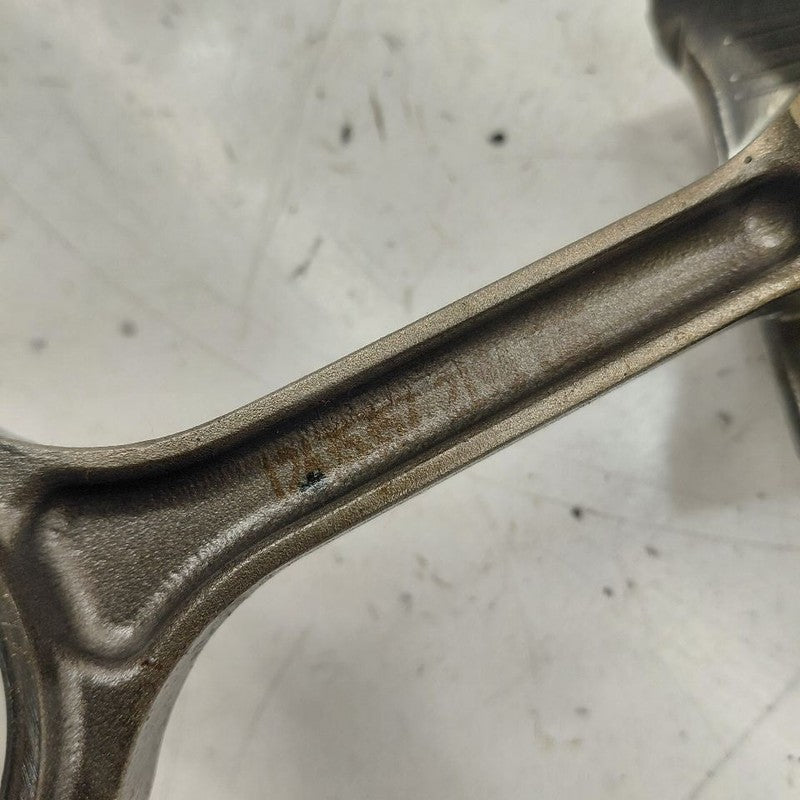 Chevy Volt Single Piston With Connecting Rod   1.5 2016 2017 2018 2019