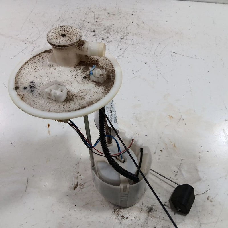 Gas Fuel Pump Tank Mounted Pump Assembly Prius C VIN B3 Fits 12-19 Pri