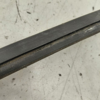 Fiat 500 X Model   Door Glass Window Weather Strip Trim Front Left Dri