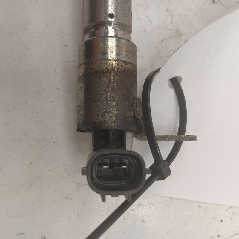 Cadillac XTS Variable Timing Gear Oil Control Valve Solenoid Cylinder 