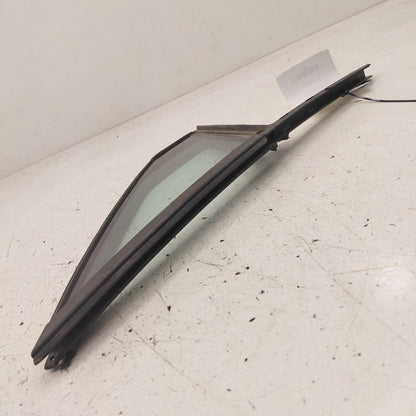 2018 Fiat 500 X Model Passenger Right Front Door Vent Glass Window