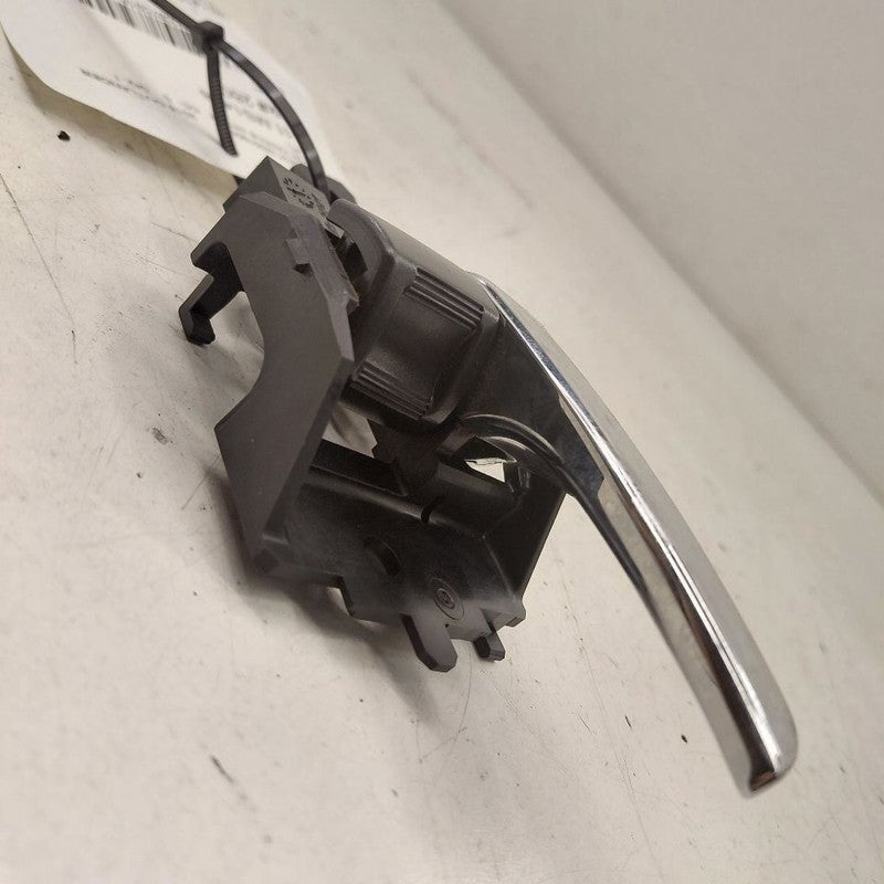 Mitsubishi Outlander   Door Handle Right Passenger Rear Interior Insid