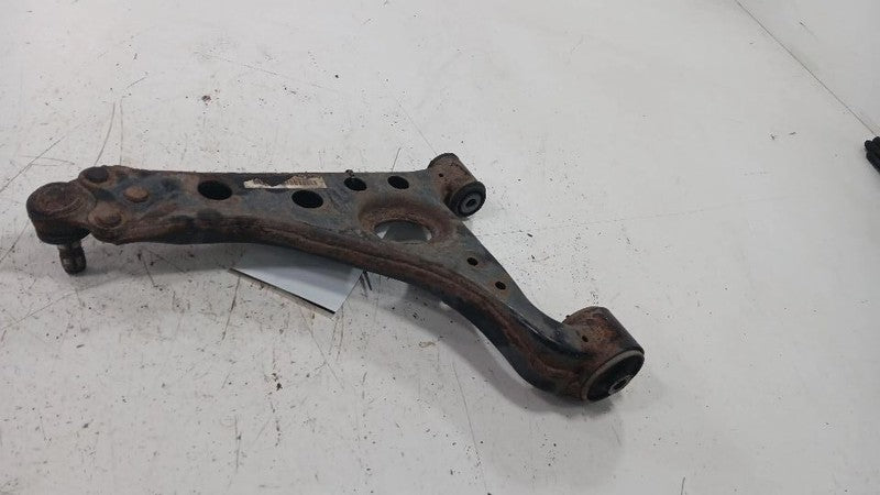 Passenger Right Lower Control Arm Front Fits 13-19 Buick Encore OEM