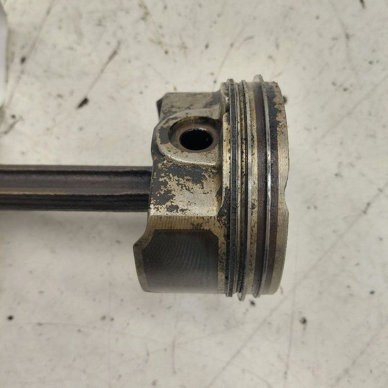 Hyundai Veloster Single Piston With Connecting Rod   1.6 2017 2016 201