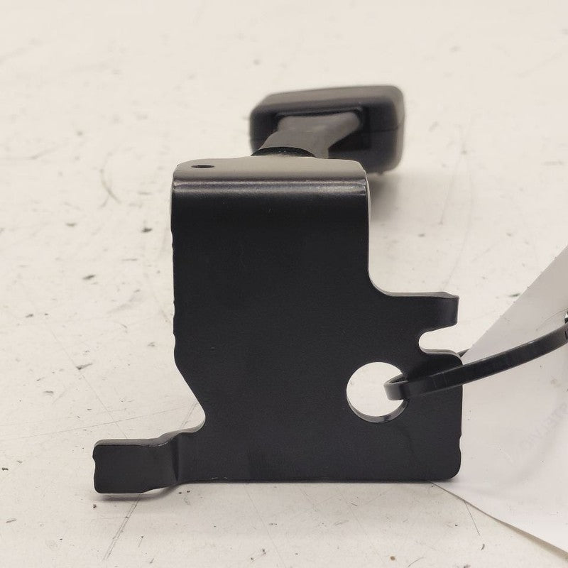 Alfa Romeo Stelvio Seat Belt Buckle Latch Right Passenger Rear Back  2