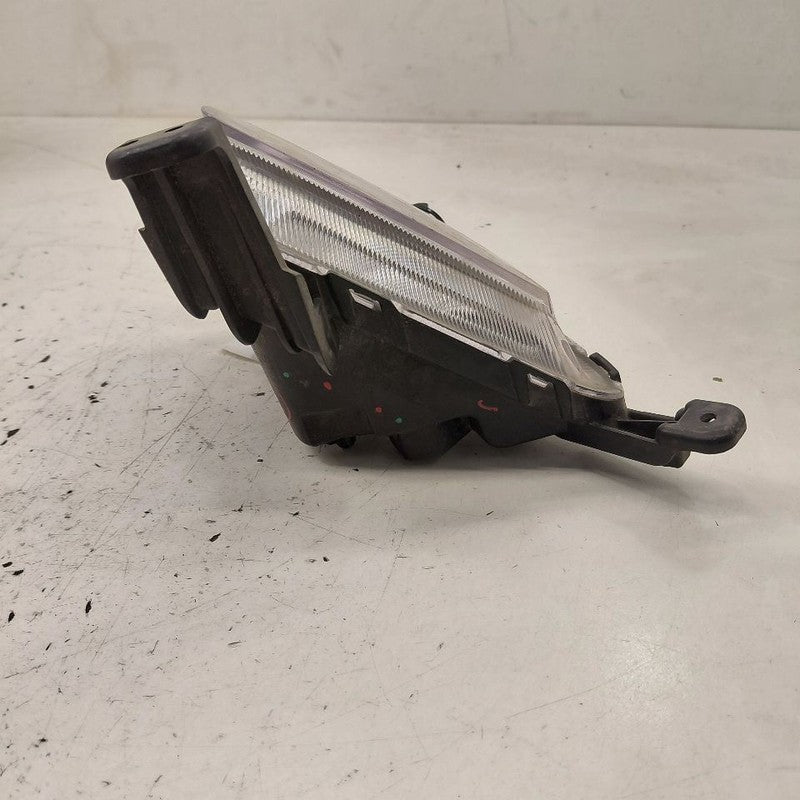 Passenger Right Fog Light Lamp Fits 16-18 Kia Sorento