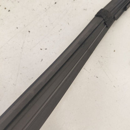 Ford Escape Door Glass Window Seal Rubber Right Passenger Rear Back  2