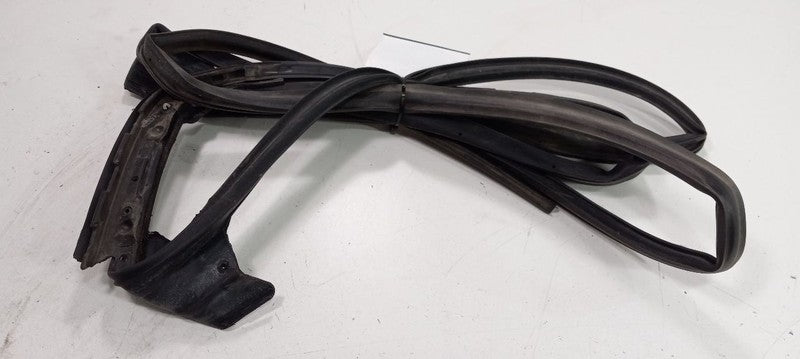 Subaru Legacy On Door Seal Rubber Right Passenger Rear Back 2010 2011 