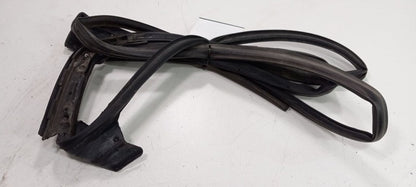 Subaru Legacy On Door Seal Rubber Right Passenger Rear Back 2010 2011 