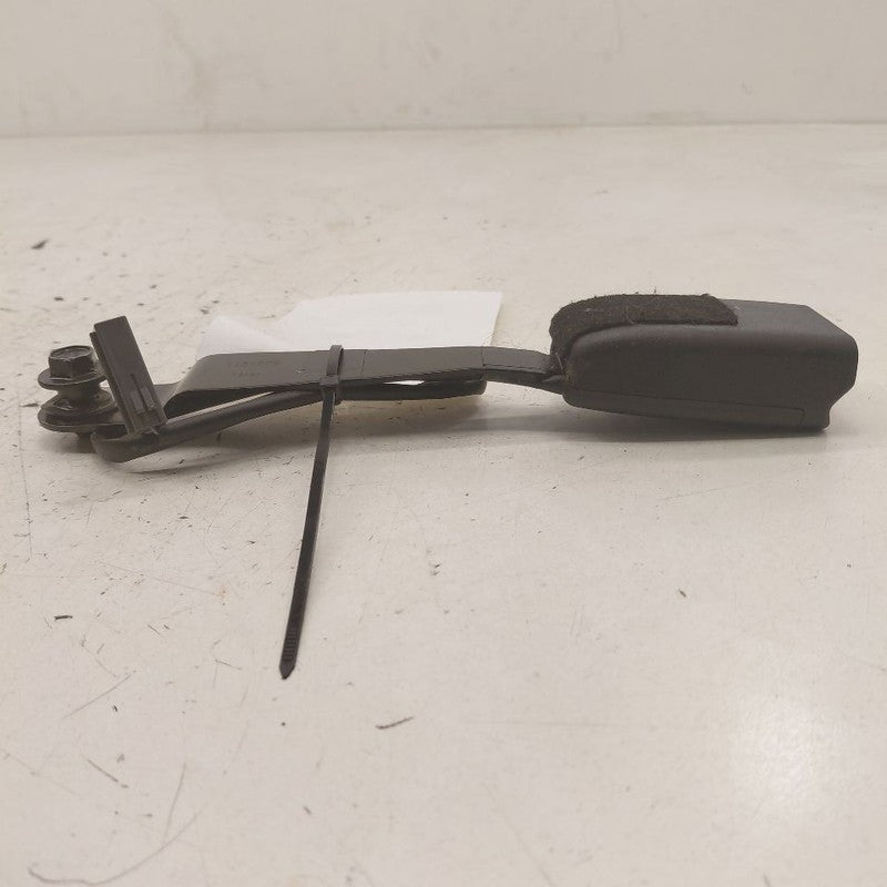 Seat Belt Front Driver Buckle Fits 18-21 Mazda 6 947576