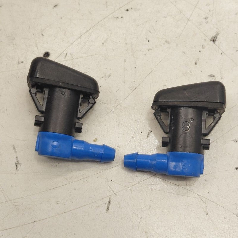 Chevy Volt Windshield Wiper Washer Fluid Hood Sprayer Nozzles  2016 20