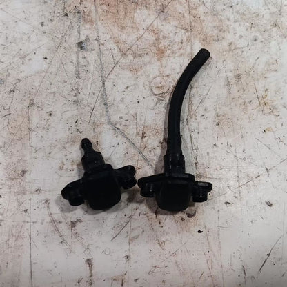 Kia Soul Windshield Wiper Washer Fluid Hood Sprayer Nozzles  2017 2018