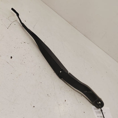 Cadillac XTS Windshield Wiper Arm Left Driver      2016 2017 2018