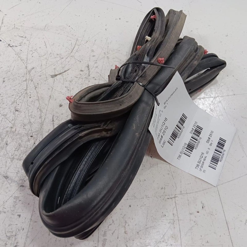Subaru Legacy Outback On Door Seal Rubber Left Driver Front  2015 2016
