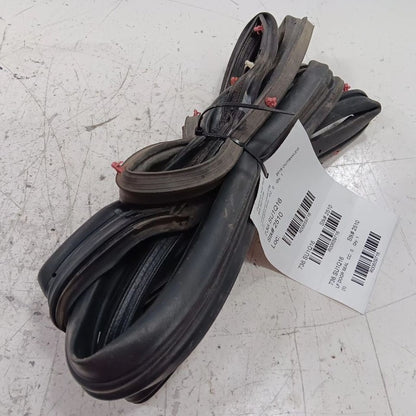 Subaru Legacy Outback On Door Seal Rubber Left Driver Front  2015 2016