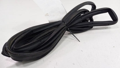 Lexus ES330 On Door Seal Rubber Right Passenger Rear Back 2004 2005 20
