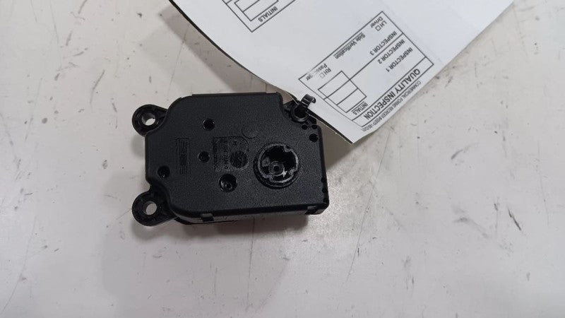 Buick Encore Flap Door Motor Heater AC Door Actuator  2013 2014 2015 2