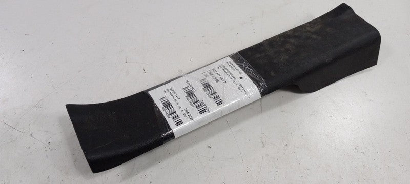 Hyundai Santa Fe Sill Trim Plate Door Jam Threshold Left Rear 2017 2018 2019