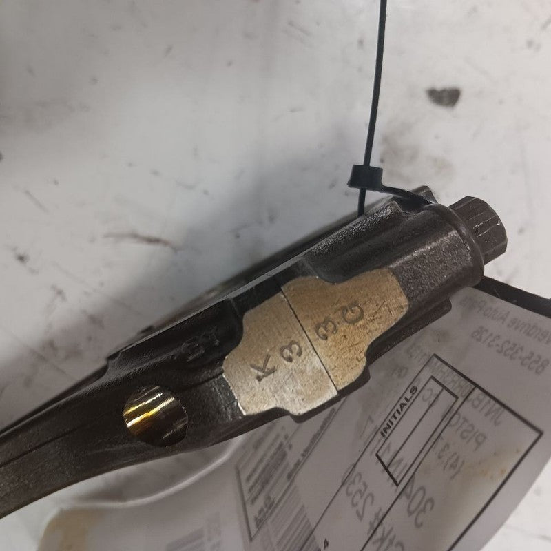 INFINITI QX50 Single Piston With Connecting Rod   2017 2016 2015 2014